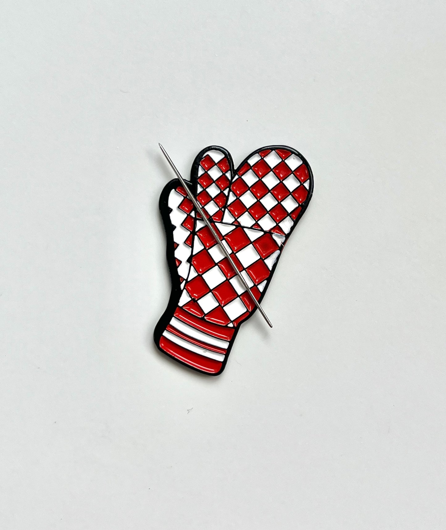 Trigger Mitt - Magnetic Needle Minder