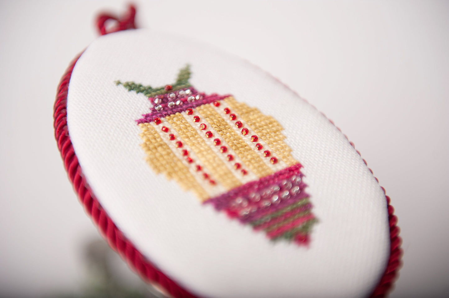 German Inspired Christmas Bauble Ornament - DIGITAL Pattern