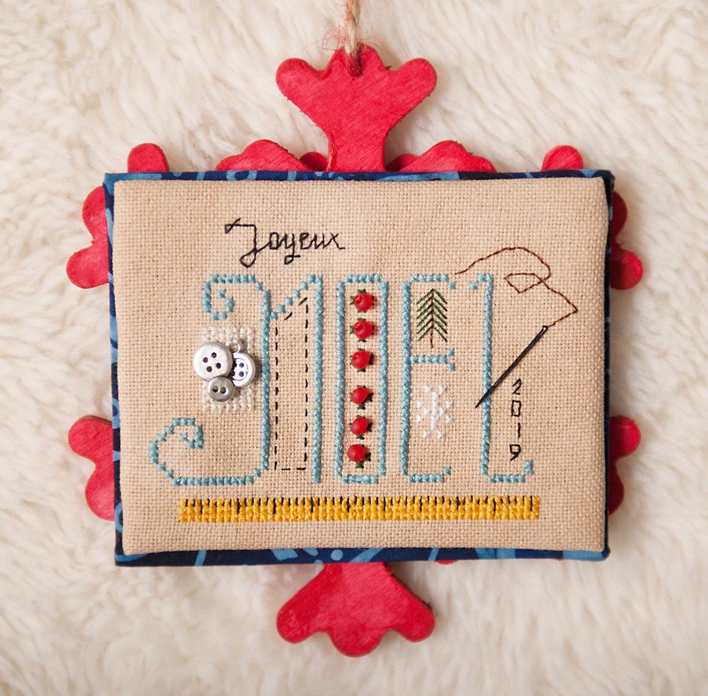 Flossmas 2019 Stitchy Noel Ornament Cross Stitch Pattern