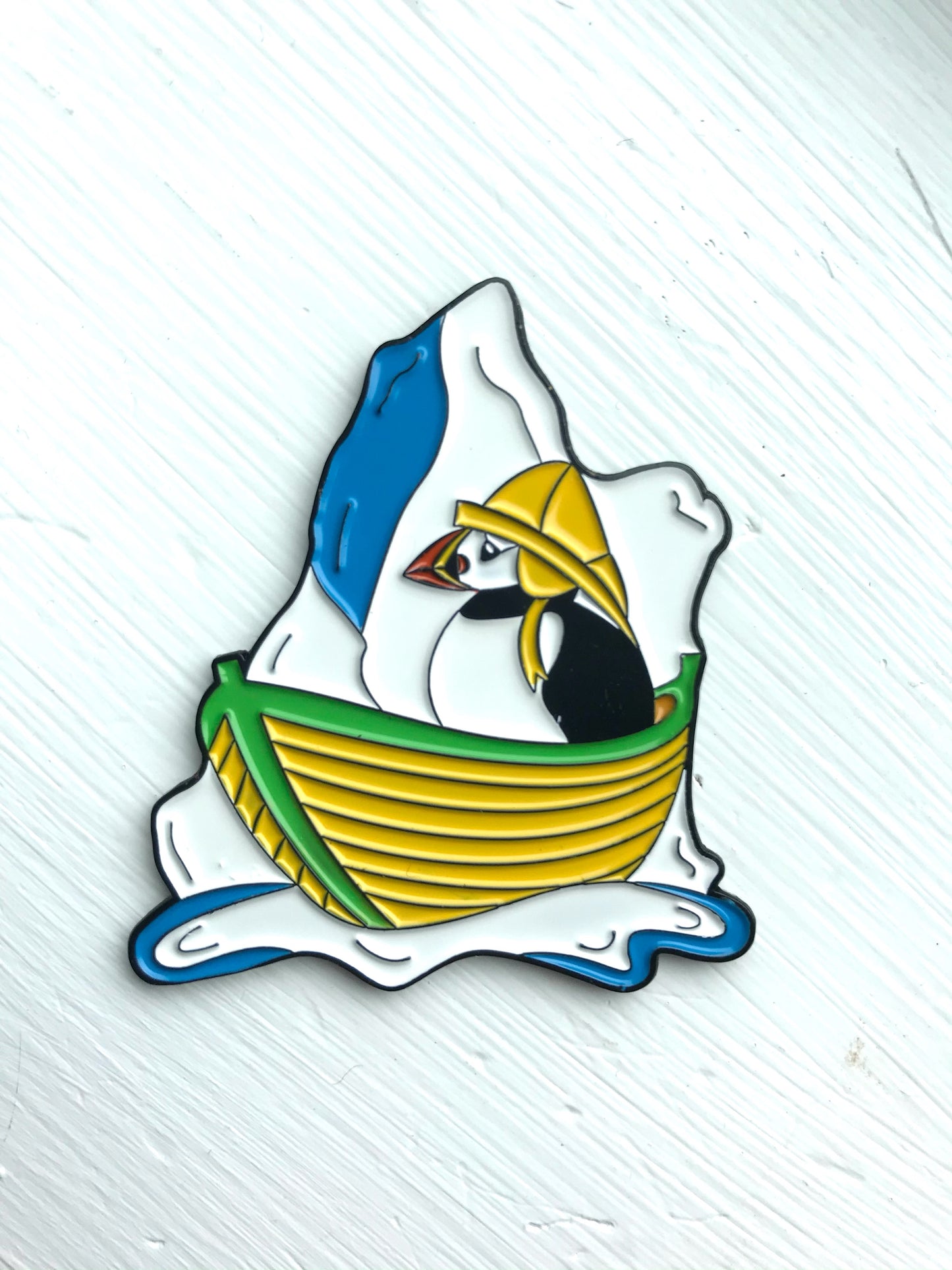 Puffin in a Dory - Magnetic Needle Minder